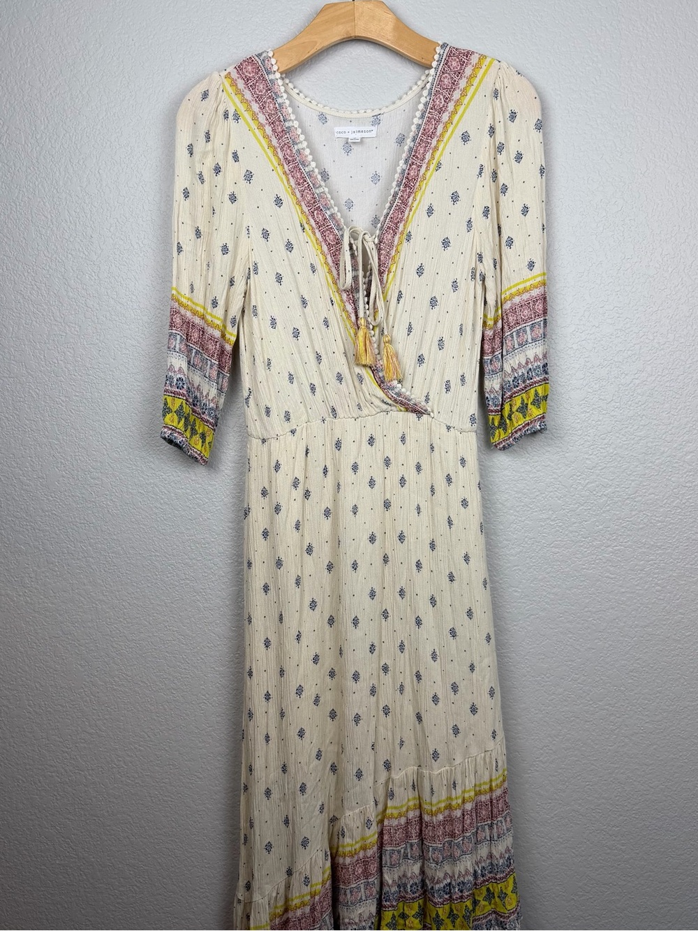 Coco + Jaimeson Maxi Boho Dress Cream V-Neck with Printed Trim Size M